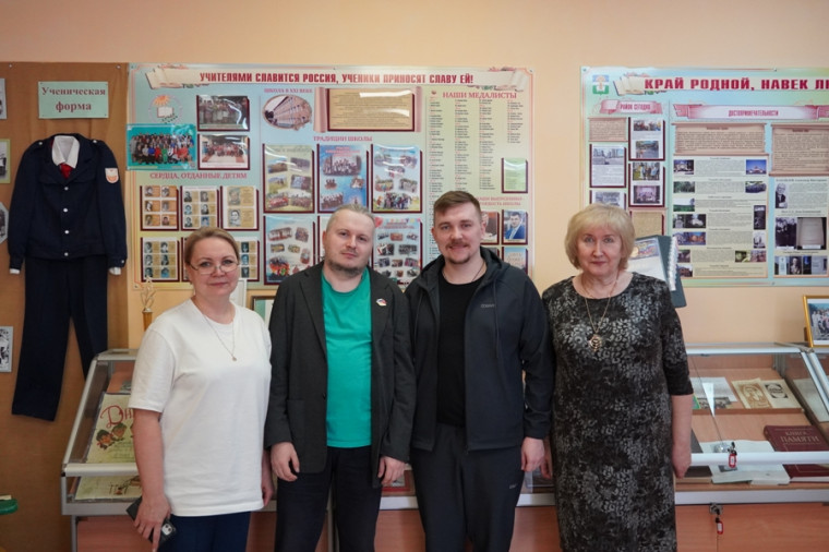 У нас в гостях Николай Николаевич Горячев.